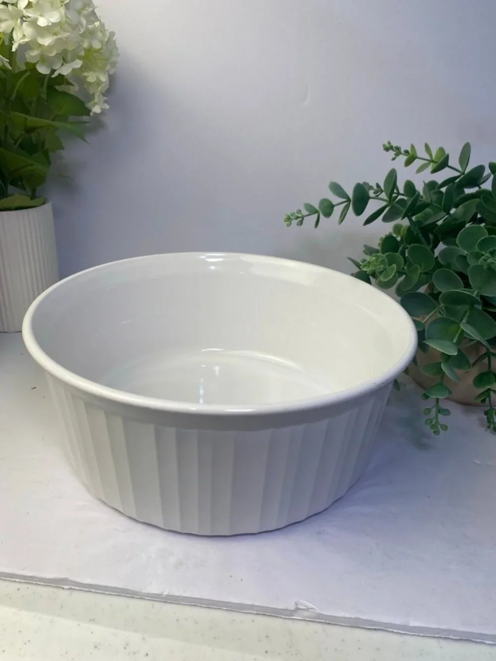 Corning Ware French White Round Casserole Dish 2.64 Quart 2.5 L Stoneware Dish